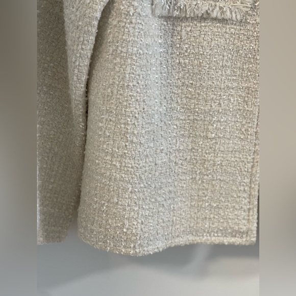 Basic Ivory Tweed Jacket - Picture 14 of 14